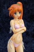 nanoha-takamachi-swimsuit-goodsmile-5